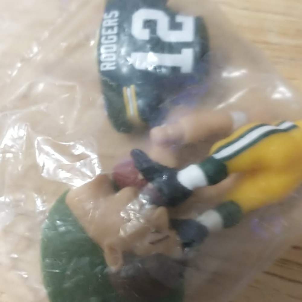 NFL small pros posable collectable figure